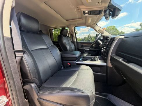 Used 2018 RAM 2500 Laramie w/ Sport Appearance Group AWD/4WD image 6
