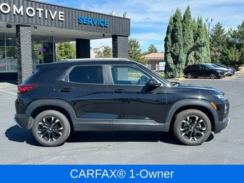 Used 2023 Chevrolet TrailBlazer LT w/ Convenience Package AWD/4WD image 2