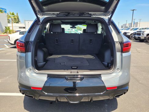 Used 2023 Chevrolet Blazer RS w/ Enhanced Convenience Package FWD image 27