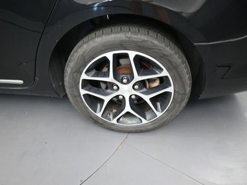 Used 2016 Buick LaCrosse Sport Touring image 20