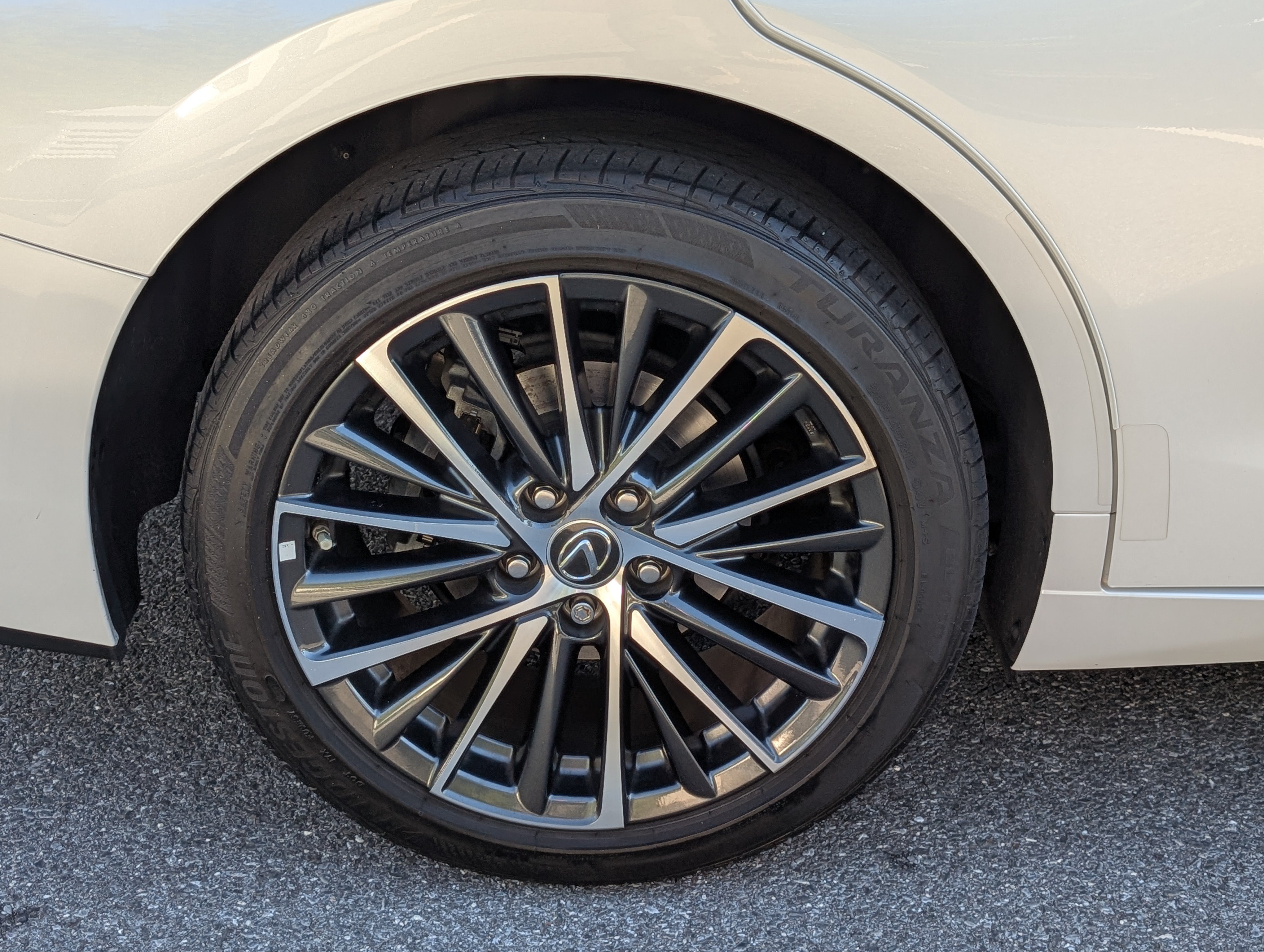 Used 2025 Lexus ES 350 w/ Premium Package FWD image 10