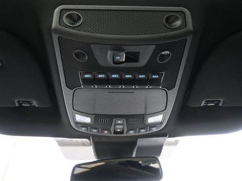 Used 2020 Ford F150 Raptor w/ Equipment Group 802A Luxury AWD/4WD image 18