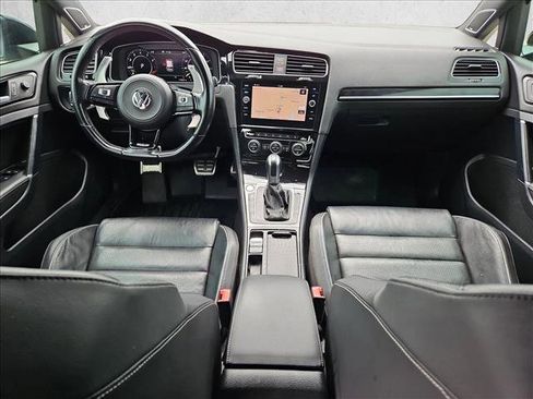 Used 2019 Volkswagen Golf 4-Door AWD/4WD image 16
