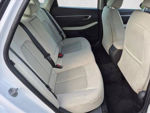 Used 2025 Hyundai Sonata SEL FWD image 18