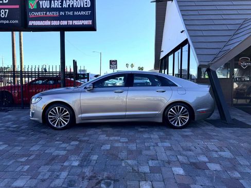 Used 2019 Lincoln MKZ Premiere image 5