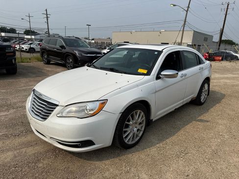 Used 2013 Chrysler 200 Limited w/ Sun & Sound Pkg FWD image 1