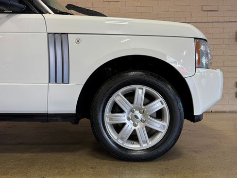 Used 2008 Land Rover Range Rover HSE image 16