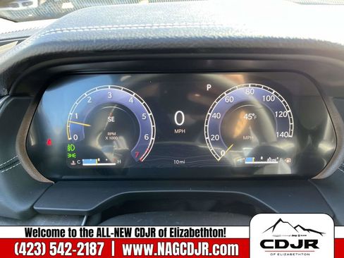 New 2025 Jeep Grand Cherokee Limited image 32