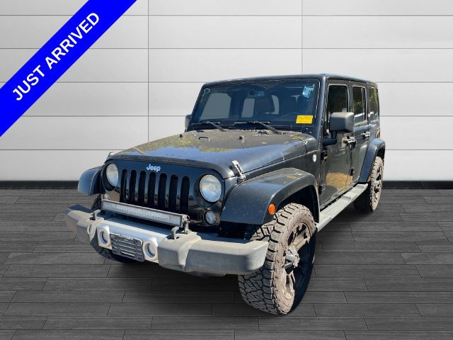 Used 2014 Jeep Wrangler Unlimited Sahara w/ Connectivity Group AWD/4WD image 6