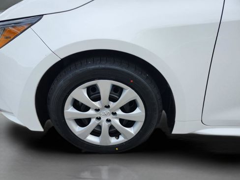 Used 2023 Toyota Corolla LE image 15