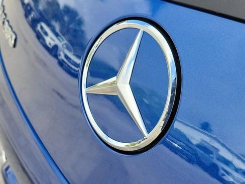 Used 2025 Mercedes-Benz CLE 300 4MATIC Coupe image 7