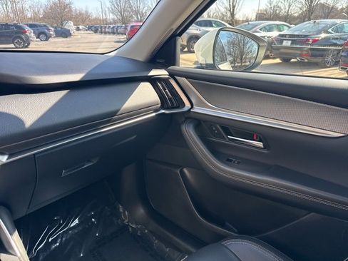 Used 2024 MAZDA CX-90 3.3 Turbo w/ Premium Package image 30