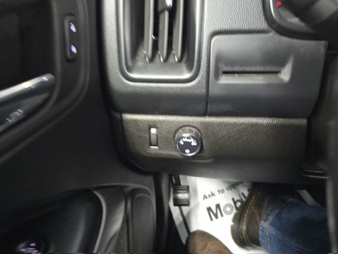 Certified 2022 Chevrolet Colorado LT w/ Fleet Safety Package image 17