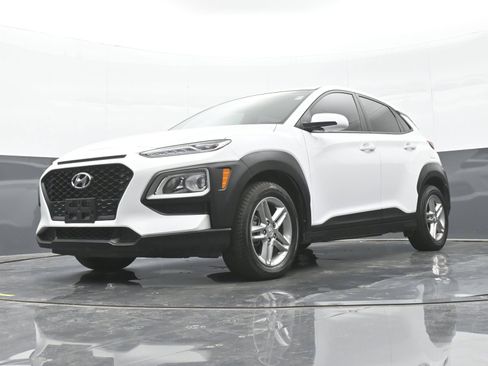 Used 2021 Hyundai Kona SE FWD image 43
