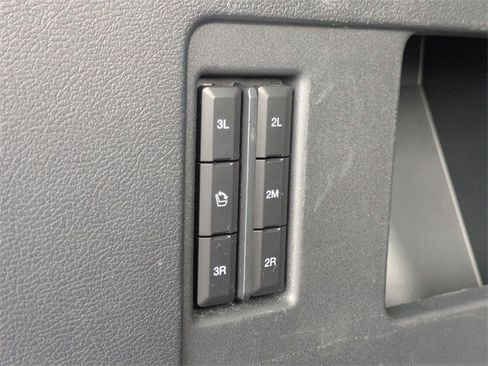 Used 2024 Ford Expedition Max Limited image 13