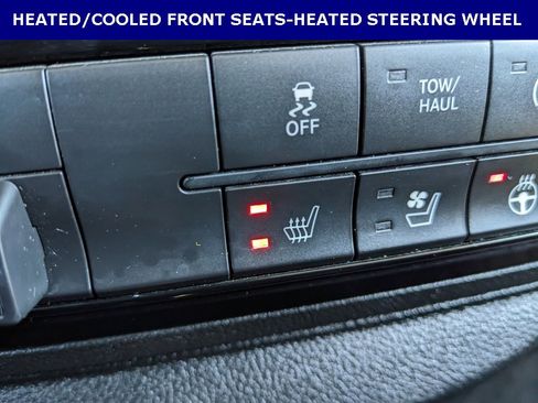 Used 2018 RAM 2500 Laramie w/ Sport Appearance Group image 7