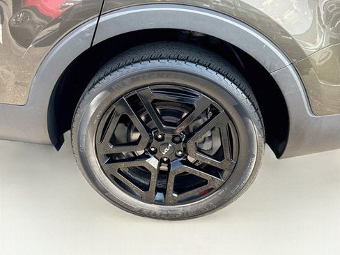 Used 2024 Kia Telluride EX X-Line AWD/4WD image 28