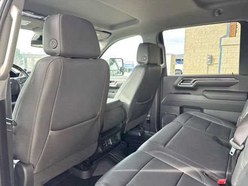 Used 2024 Chevrolet Silverado 2500 LTZ image 29