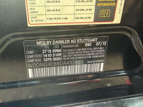 Used 2013 Mercedes-Benz S 550 4MATIC image 25