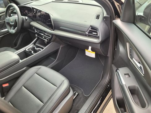New 2026 Chevrolet Traverse LT w/ Driver Confidence Package FWD image 6