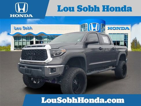 Used 2020 Toyota Tundra SR5 w/ SR5 Upgrade Package image 1