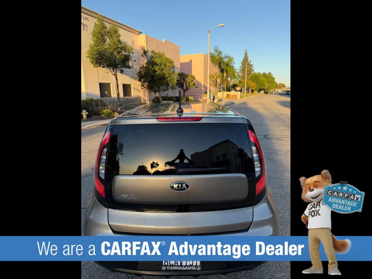 Used 2018 Kia Soul FWD image 11