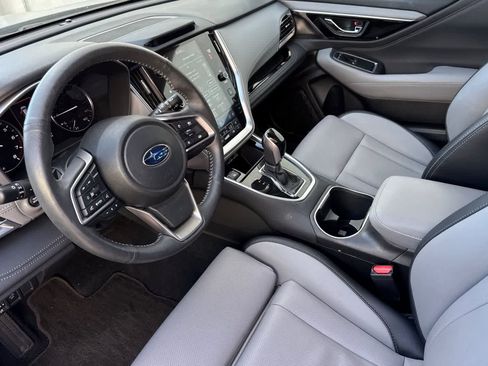 Used 2023 Subaru Outback Limited image 11