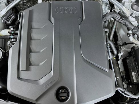 Used 2025 Audi A5 2.0T Premium Plus w/ Premium Plus image 13