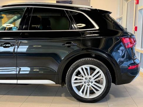 Used 2019 Audi Q5 2.0T Premium Plus image 11