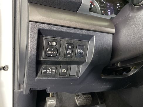 Used 2019 Toyota Tundra SR5 image 24