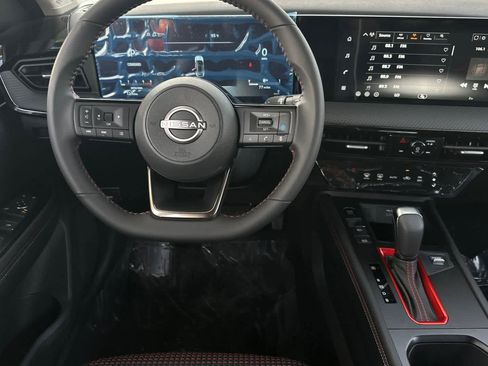 New 2026 Nissan Kicks SR FWD image 15