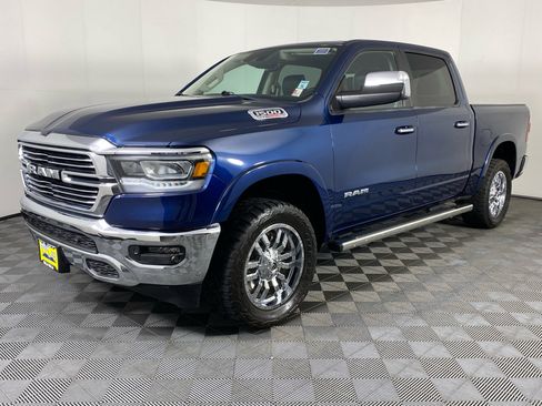 Used 2021 RAM 1500 Laramie AWD/4WD image 3