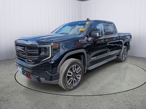 Certified 2023 GMC Sierra 1500 AT4 w/ AT4 Premium Package image 6