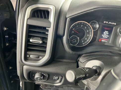 Used 2024 RAM 2500 Big Horn w/ Bed Utility Group AWD/4WD image 17