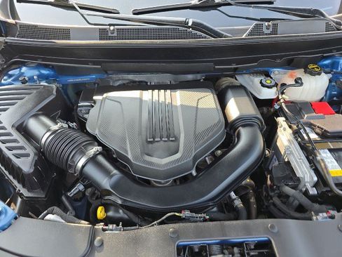 Used 2024 Chevrolet Traverse Z71 w/ LPO, Floor Liner Package AWD/4WD image 50