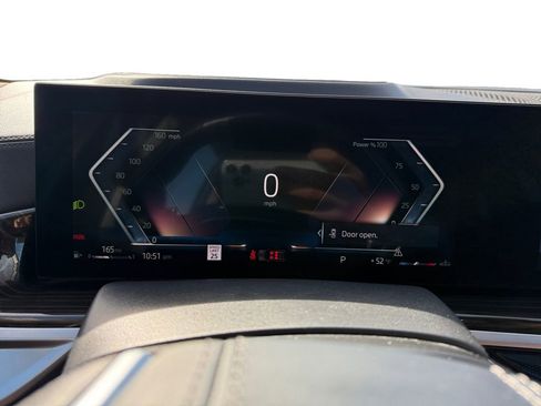 Used 2023 BMW X7 xDrive40i w/ Premium Package image 14