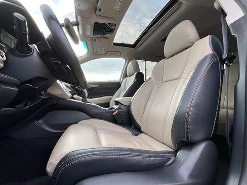 Certified 2022 Subaru Outback Limited image 10