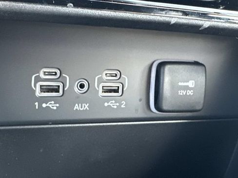 New 2026 Jeep Grand Cherokee Limited w/ Limited Altitude Package AWD/4WD image 34