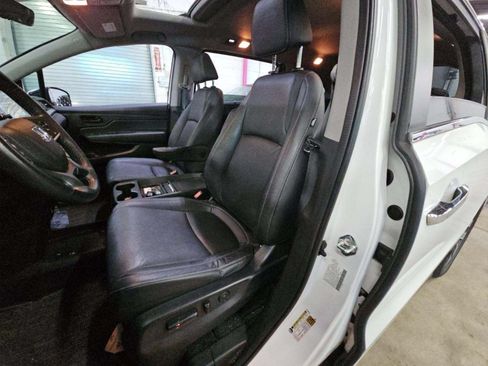 Used 2023 Honda Odyssey EX-L image 6