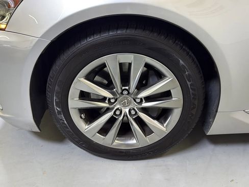 Used 2015 Lexus LS 460 image 30