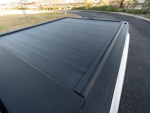 Used 2025 GMC Sierra 2500 Denali Ultimate image 14