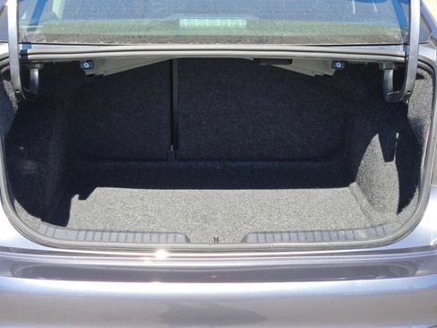 Used 2024 Volkswagen Jetta SE FWD image 26