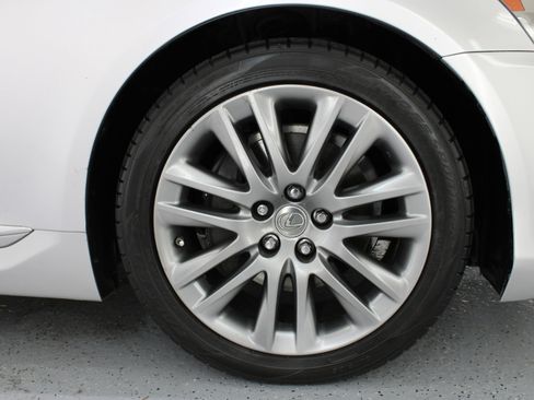 Used 2016 Lexus LS 460 image 81