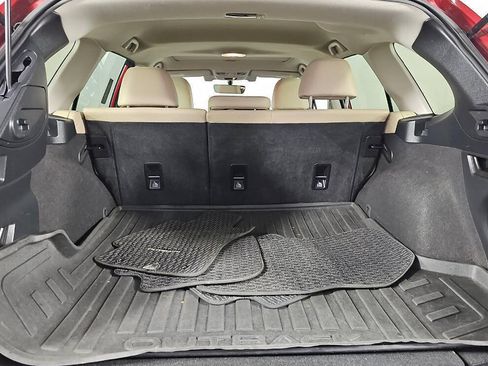 Used 2017 Subaru Outback 2.5i Limited AWD/4WD image 7