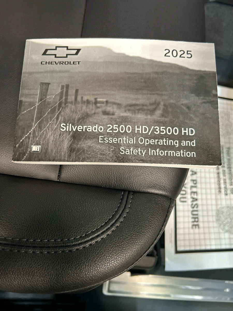 Used 2025 Chevrolet Silverado 2500 LT w/ Trail Boss Package AWD/4WD image 28