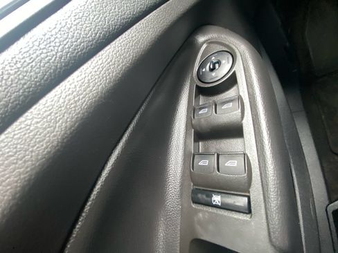 Used 2018 Ford Escape SE AWD/4WD image 17