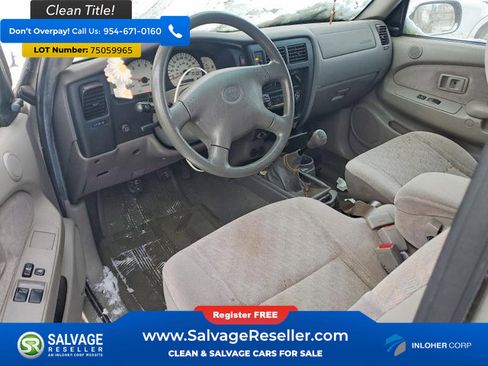 Used 2003 Toyota Tacoma 2WD Xtracab image 11