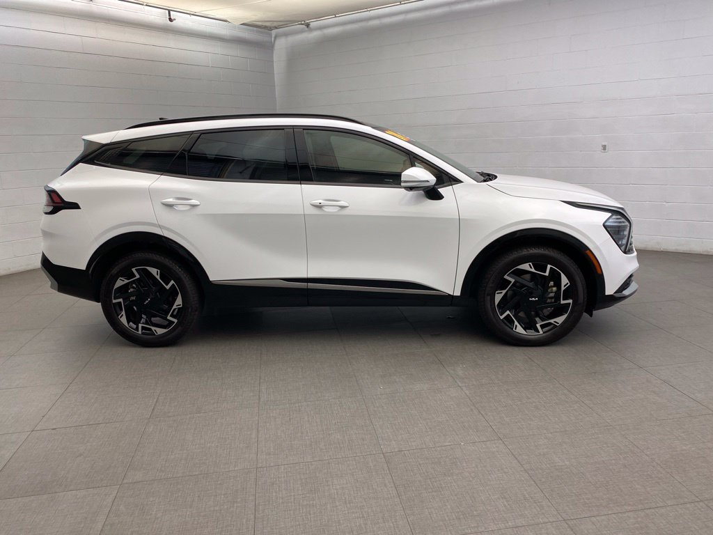 Used 2024 Kia Sportage SX AWD/4WD image 8