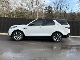 Certified 2025 Land Rover Discovery Dynamic SE video 2