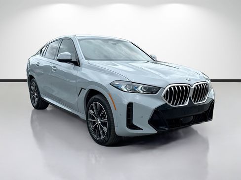 Used 2024 BMW X6 xDrive40i w/ Premium Package AWD/4WD image 7